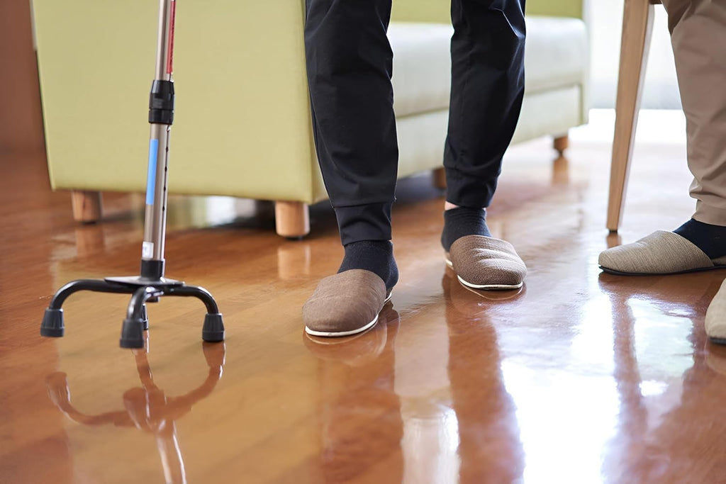 MAQBA MART Walking Cane Tips 2 Pack (3/4 Inch) - Non-Slip Universal Rubber Replacement Tips for Walking Sticks, Crutches, Walkers, Canes - Heavy Duty Anti-Slip Mobility Aid Accessories